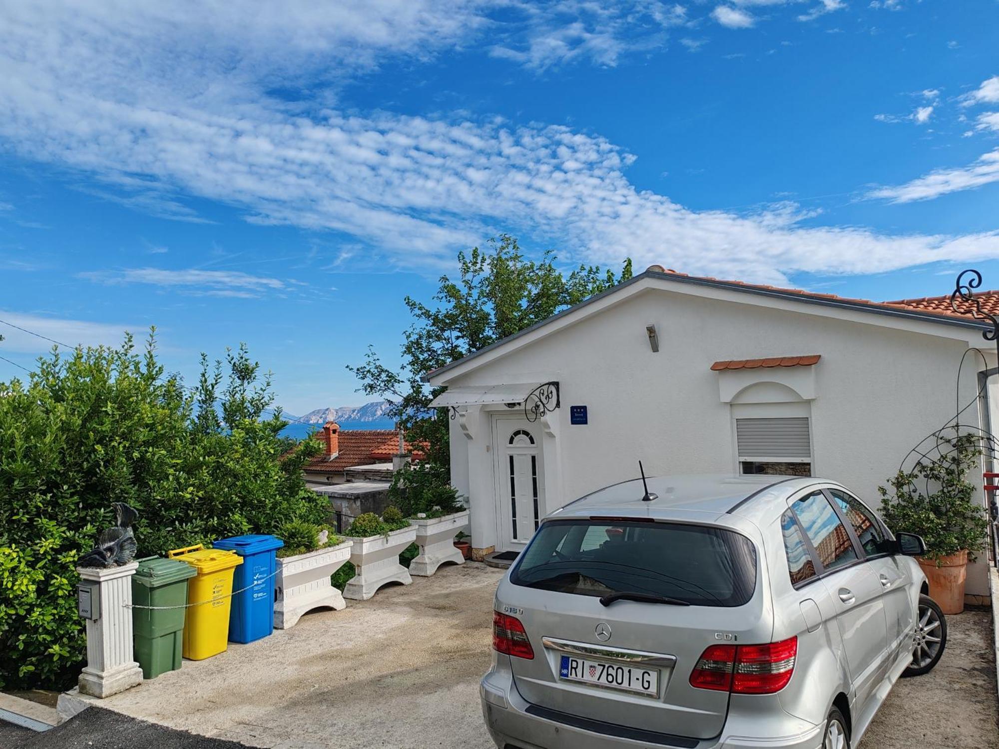 Art Gallery House With A Small Relaxing Pool Crikvenica Ngoại thất bức ảnh