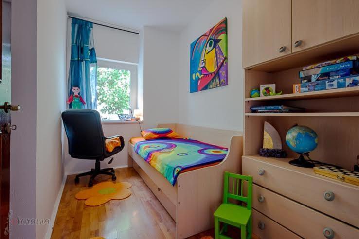 Art Gallery House With A Small Relaxing Pool Crikvenica Ngoại thất bức ảnh